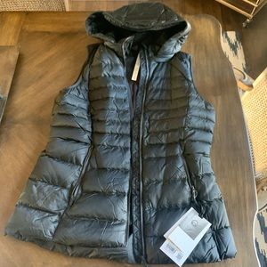 Lululemon Brave The Cold Vest
